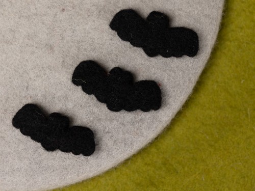 6cm Chilling Felt Halloween Bat