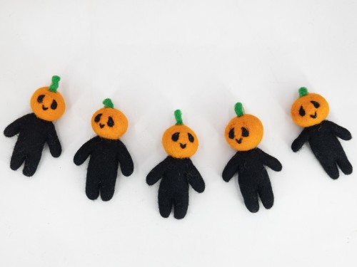 10cm Halloween Felt Pumpkin Man