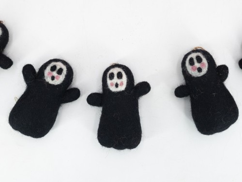 8cm Felt Screaming Ghost