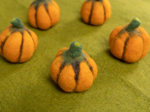 6cm Needle Felted Pumpkins