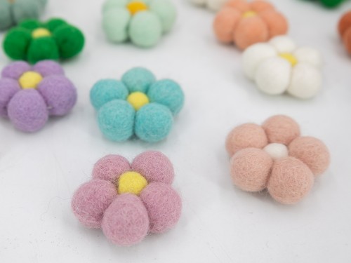 4cm Mini Felt Ball Flowers