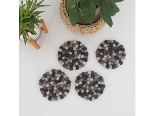 10cm Marbled Grey and Black Felt Ball Coaster
