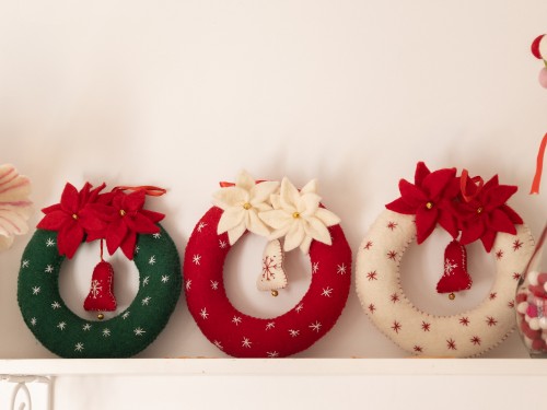 20cm Felt Christmas Wreath Set