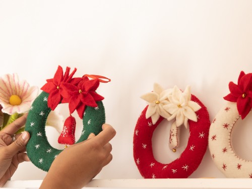 20cm Felt Christmas Wreath Set