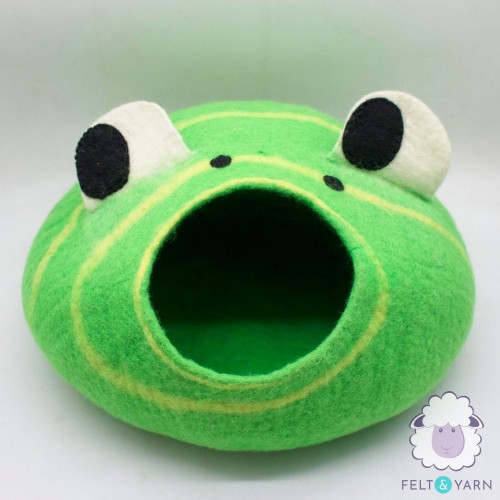 Felt Frog Twirl Cat House