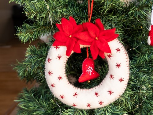 20cm Felt Christmas Wreath Set