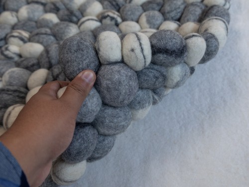 Black Striped Felt Pebble Rug