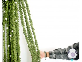 6ft Green Felt Leaf Garland