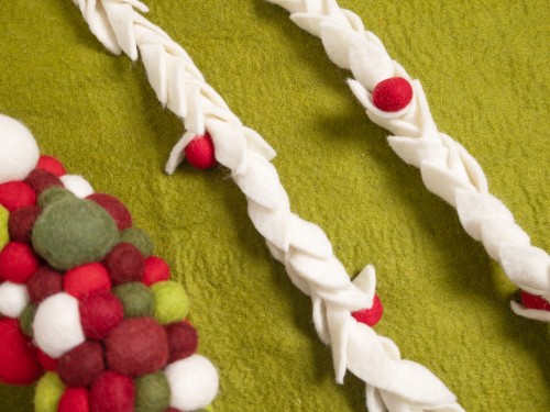 6ft White Felt Leaf Garland