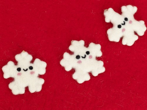 7cm Smily Felt Snowflakes Ornament