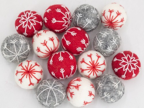 3cm Felt Snowflake Ball