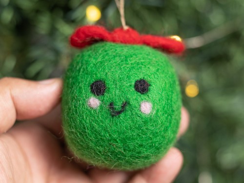 6cm Green Felt Christmas Present