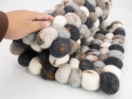 Dark Felt Pebble Rug