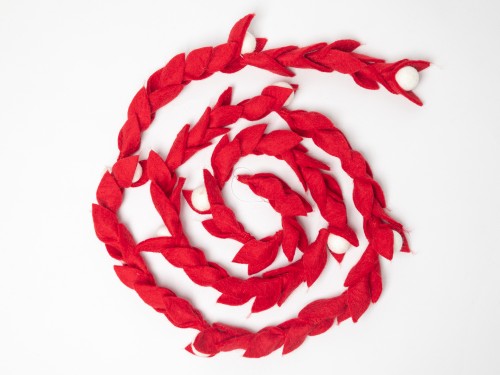 6ft Red Valentine Leaf Garland