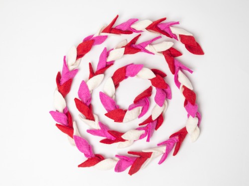6ft Pink Valentine Felt Leaf Garland
