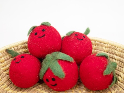 5cm Smiley Felt Tomato