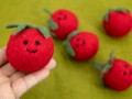 5cm Smiley Felt Tomato