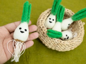 12cm Felt Green Onion with...