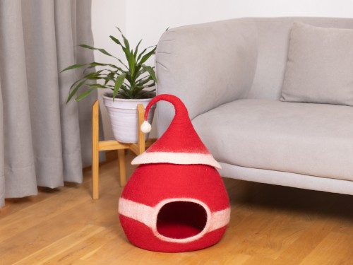 Felt Santa Claus Hat Cat Cave