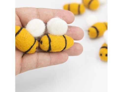 3cm Mini Cute Felt Bees