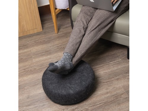 Wholesale Handmade Wool Felt Pouf