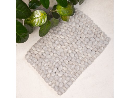 Light Grey Color Felt Pebble Rug