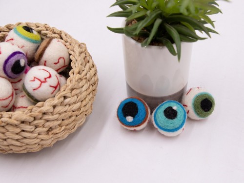 3cm Scary Felt Eye Balls with Nerves