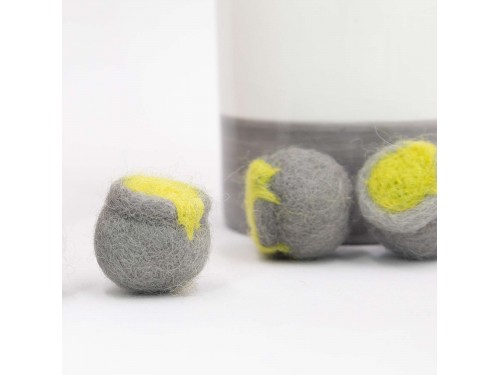 Felt Witch's Cauldron, Grey Pot with Magic Potion, Needle Felted Cauldron