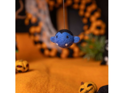 4cm Wool Felt Dracula Head