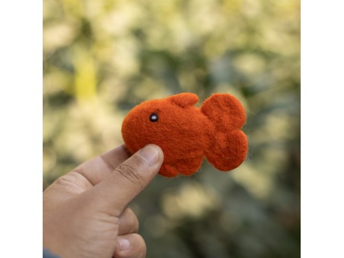 Felt Fish Cat Toy – Handmade Wool Toy