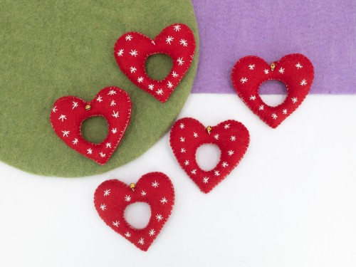 11cm Red Embroidered Felt Heart