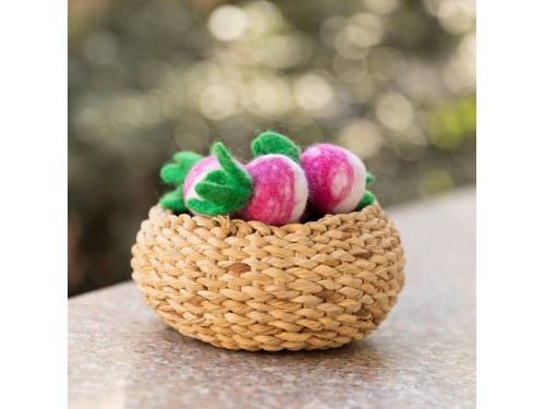 6cm Felt Turnip with Leaves