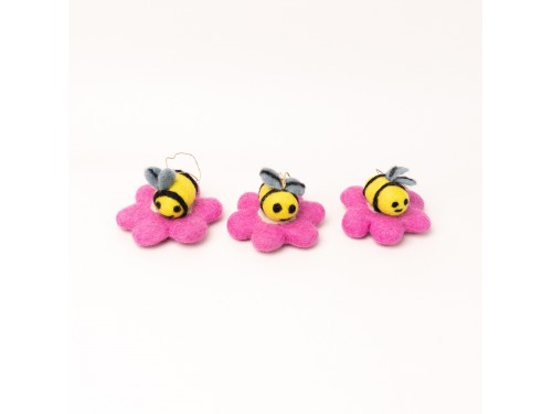 Felt Bumble Bee with Flower