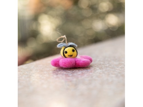 Felt Bumble Bee with Flower