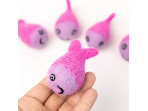 Felt Fish Cat Toy – Wool Cat Toy | Handmade | 7cm - Felt and Yarn