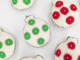 Felt Christmas Baubles Ornament with Dots
