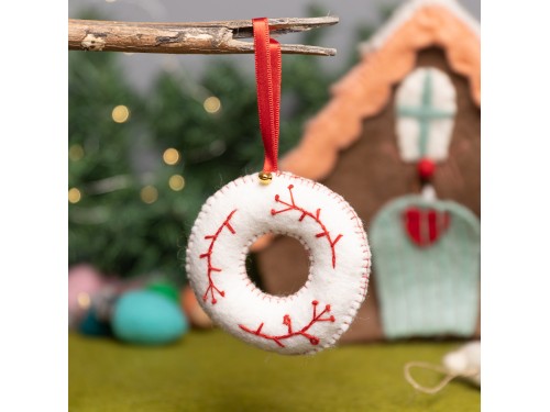 Mini White Felt Wreath with Red Leaf Design