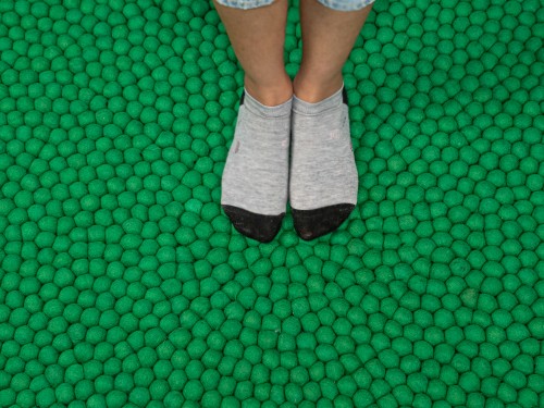 Flower Shaped Felt Ball Rug