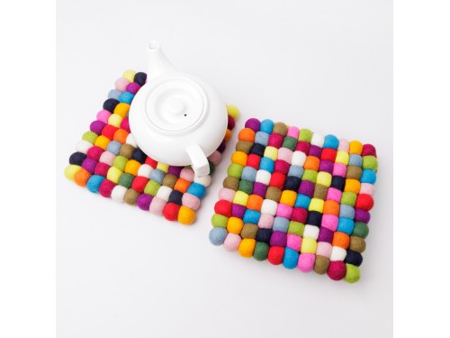 20x20cm Square Multicolor Felt Ball Trivet Collection