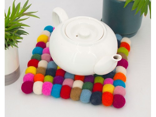20x20cm Square Multicolor Felt Ball Trivet Collection