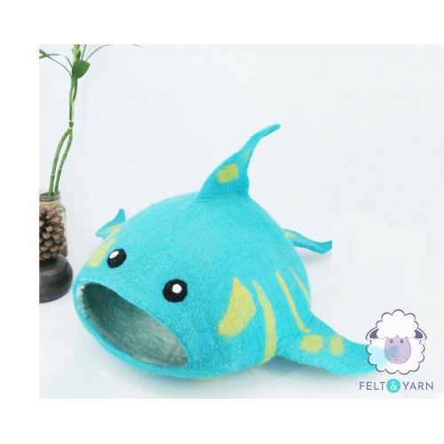 Cute Felt Shark Cat House