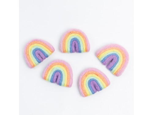 7x6cm Light Pink Felt Rainbow