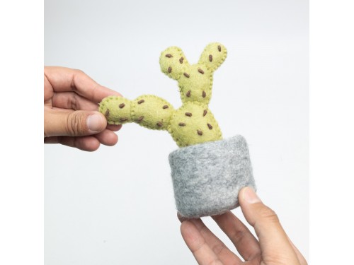 Wholesale Felt Succulents & Cactus Plants