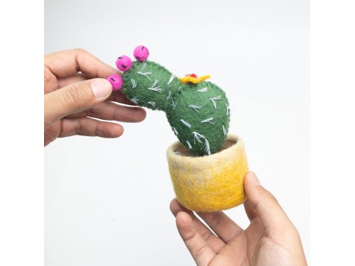Wholesale Felt Succulents & Cactus Plants