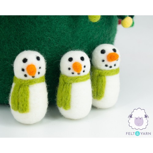 5x8cm Multicolor Scarfed Felt Snowmen