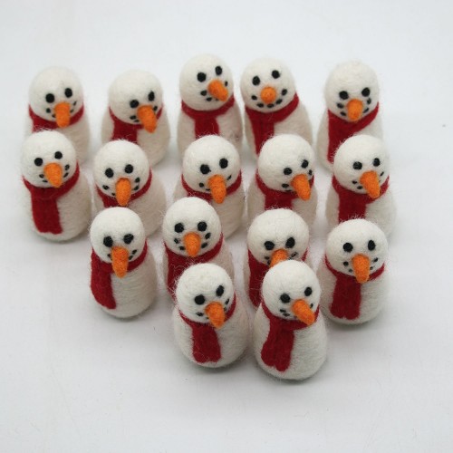 5x8cm Multicolor Scarfed Felt Snowmen