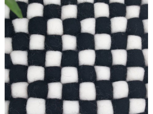 20x20cm Square Multicolor Felt Ball Trivet Collection