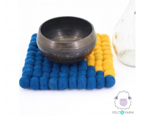 20x20cm Square Multicolor Felt Ball Trivet Collection