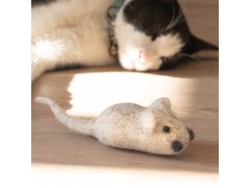 Cat Sleeping beside Wholesale Wool Felt Mice Cat Toys
