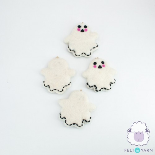 7x7cm Cheeky Felt Halloween Ghost